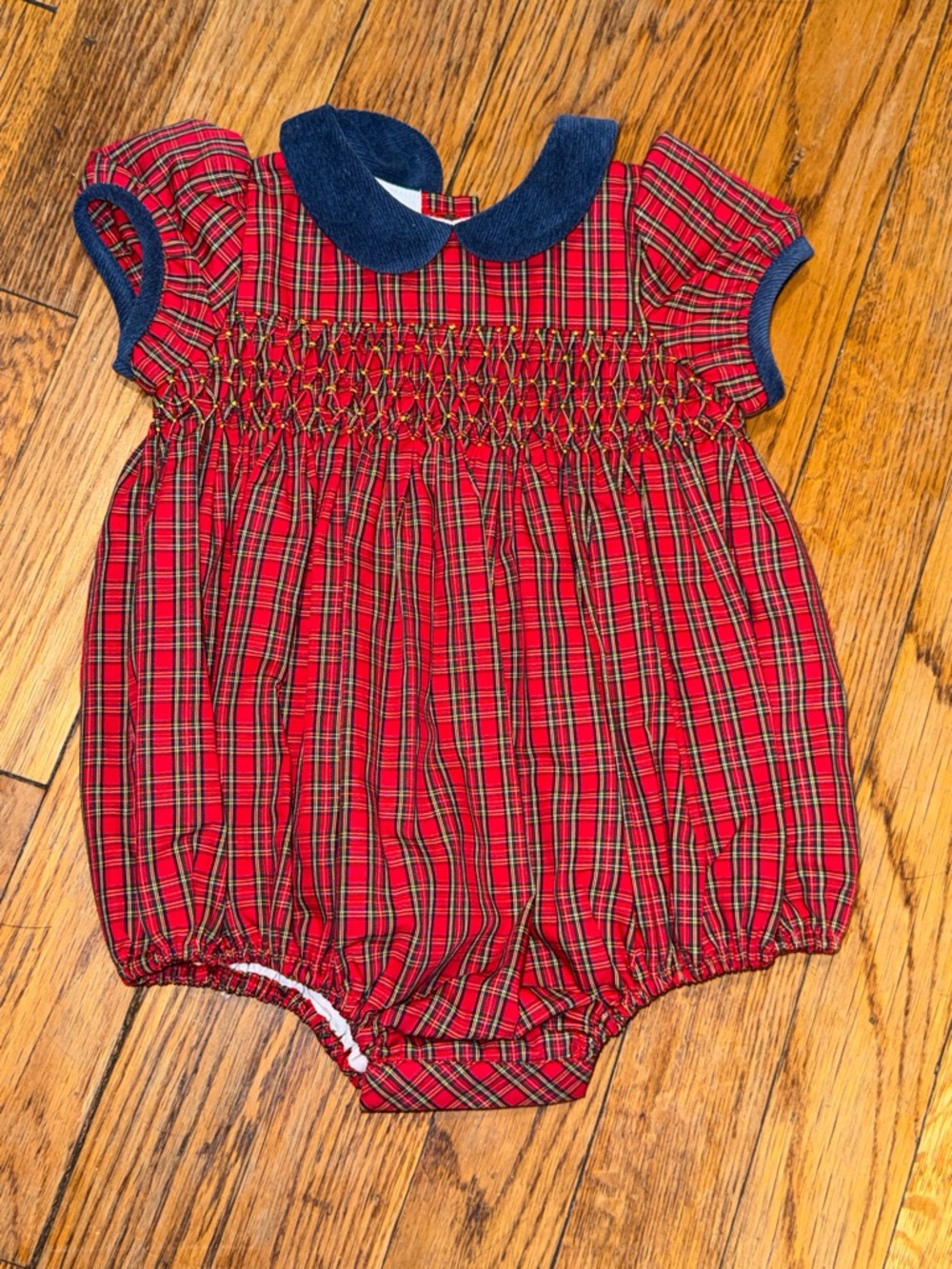 Antoinette Paris red tartan Plaid Smocked Baby Romper bubble 3 months